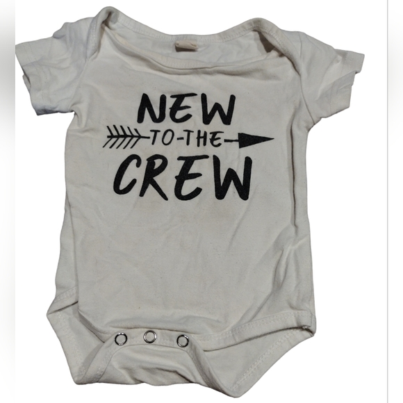 BOGO: New to the Crew Baby Onesie Set - Picture 1 of 2